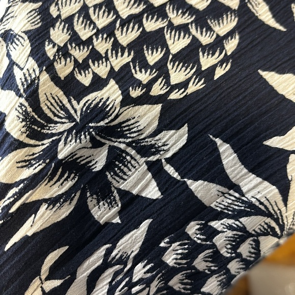 J. Crew Factory Small Blue White Pineapple Smocked Trim Pull On Maxi Skirt AO087 - Picture 5 of 7